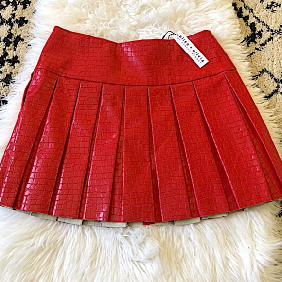 ALICE + OLIVIA Emilie Croc Embossed Faux Leather Pleated Mini SKirt - Picture 11 of 14